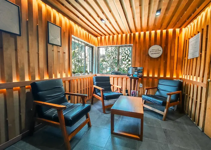 Utopia Boutique Hotel *
